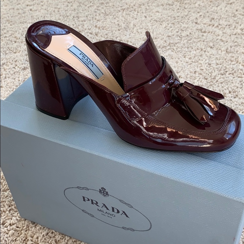 Prada 85 Tassel Mule 9B/39